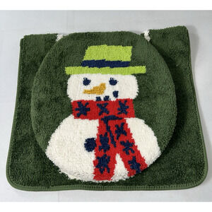 Target Wondershop Snow Man Bathroom Rug Set Contour Toilet Rug & Lid Cover Green